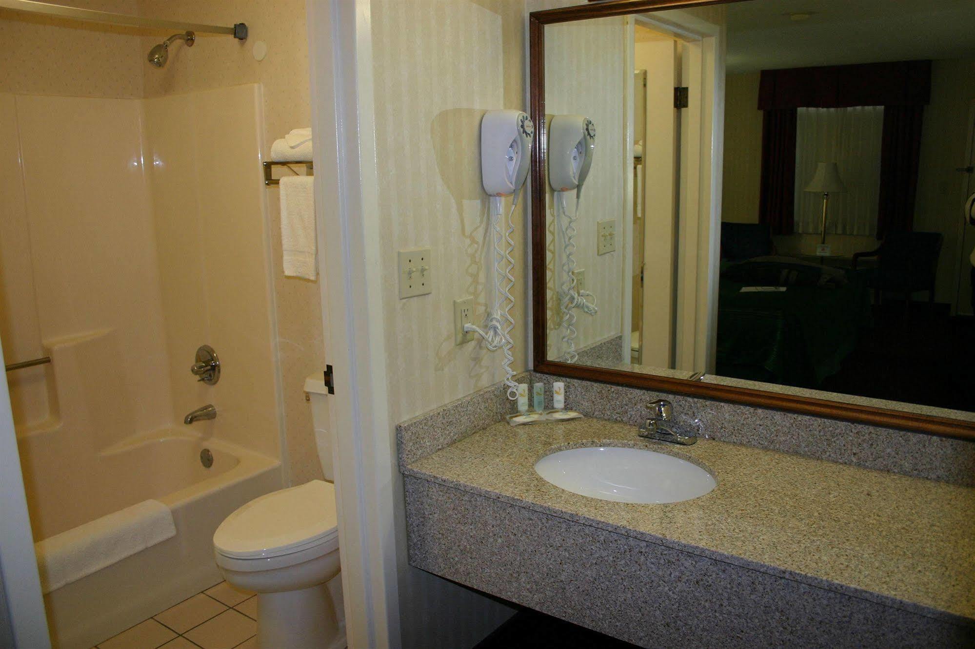 Quality Inn Gettysburg Battlefield Экстерьер фото